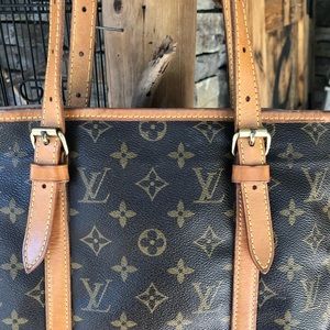 Louis Vuitton Bucket Bag AUTHENTIC Vintage Beautifully Seasoned, Timeles…MUST!!!